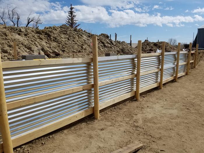 [Thumbnail for retaining-wall-almost-complete.jpg]